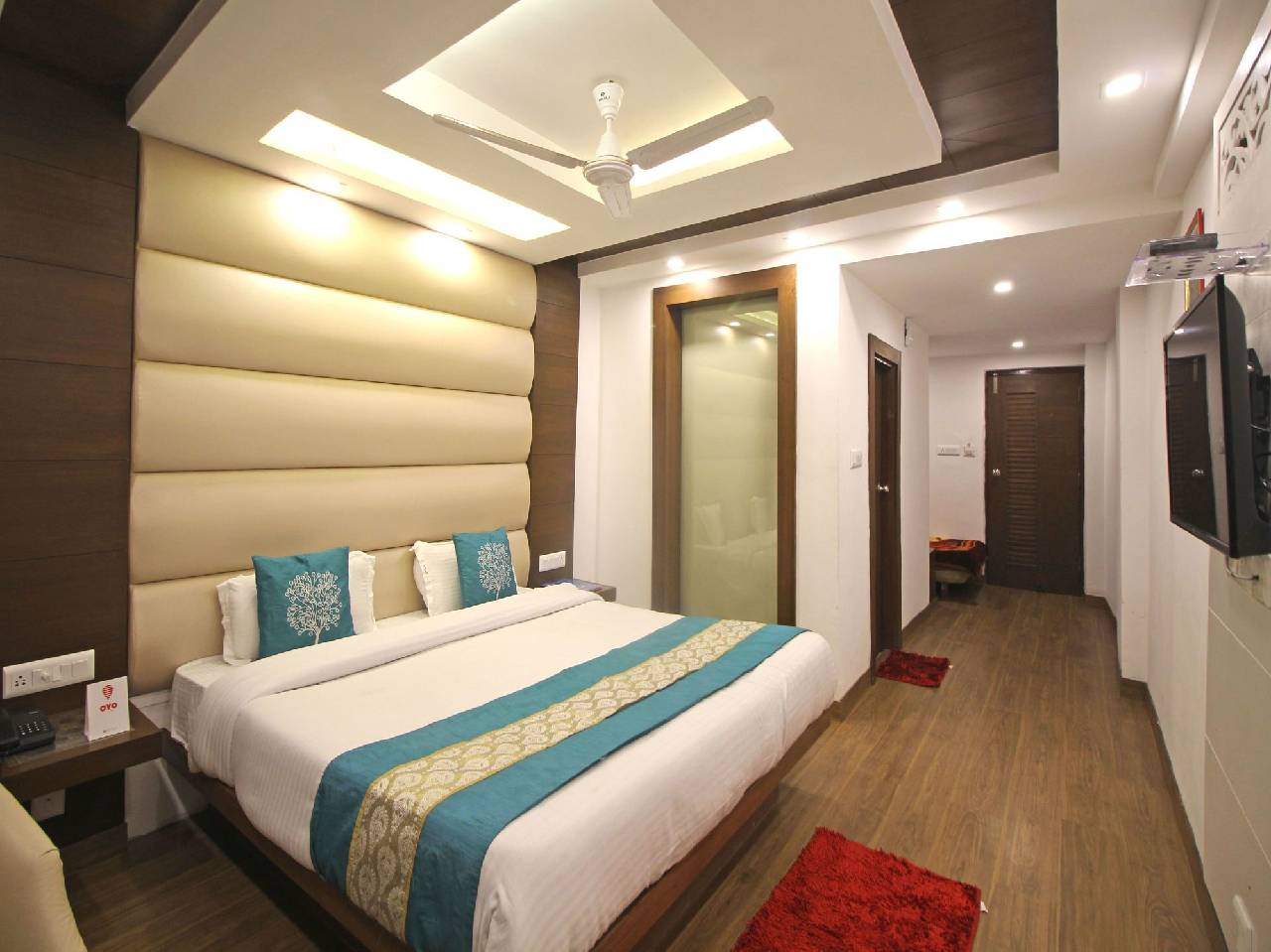 Oyo 6119 Hotel Royal Classic 