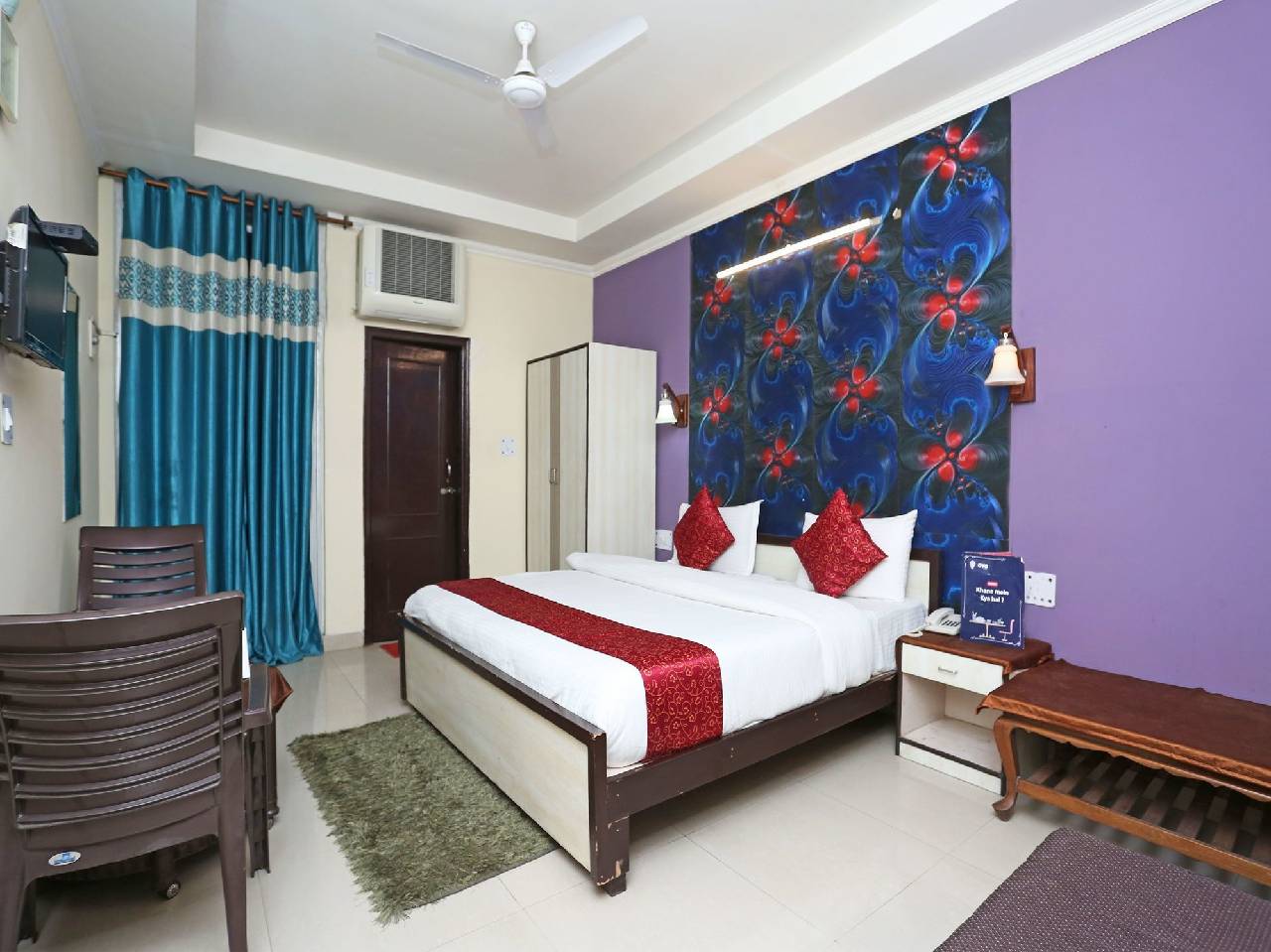 Oyo 12784 Hotel Roomers 