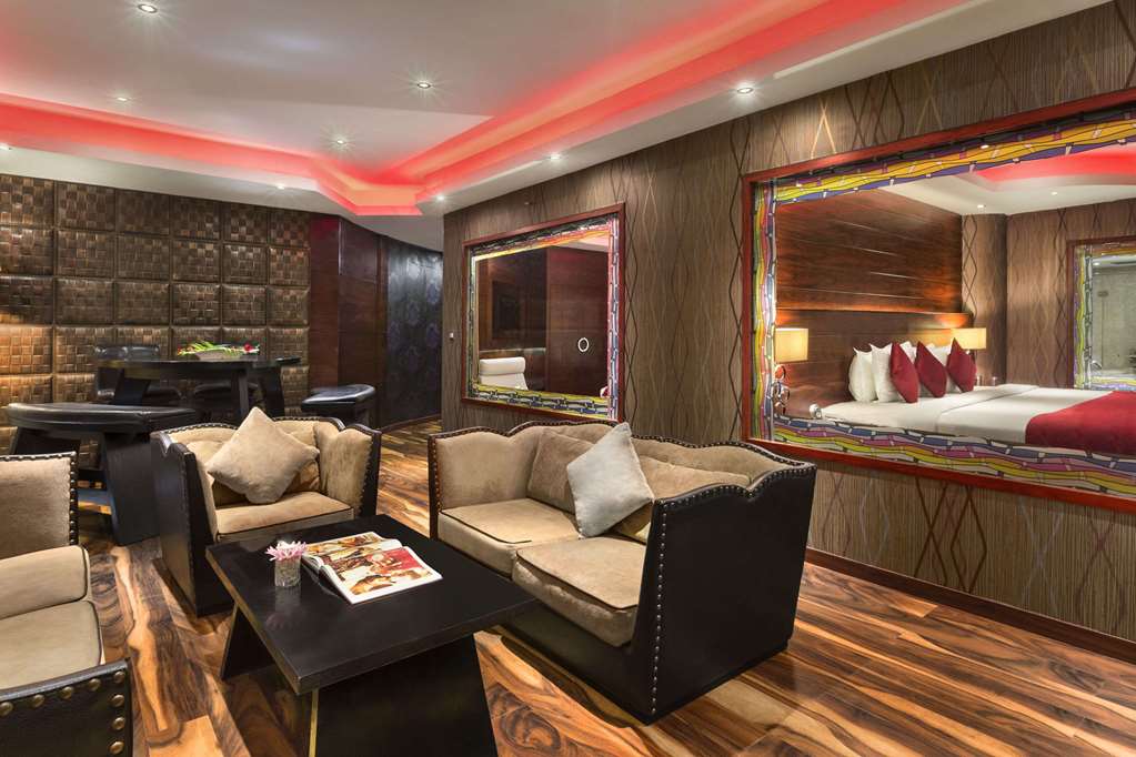 Ramada Alleppey Suite