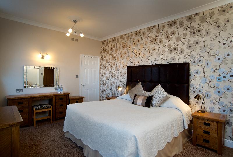 Langham Hotel (لانگهام هتل) Room