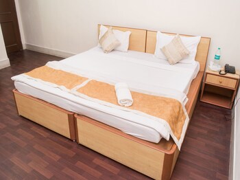 Oyo 6477 Guest Accomodation Fe 173 Guestroom