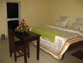 Richland Lodge Guestroom