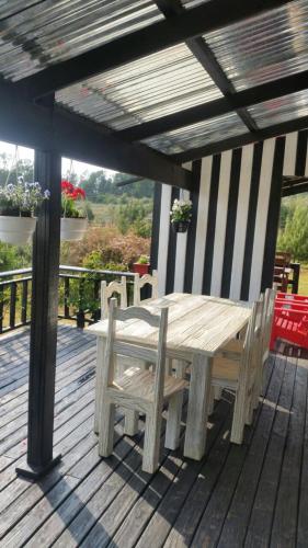 Woodcutters Guest House & Cottage 