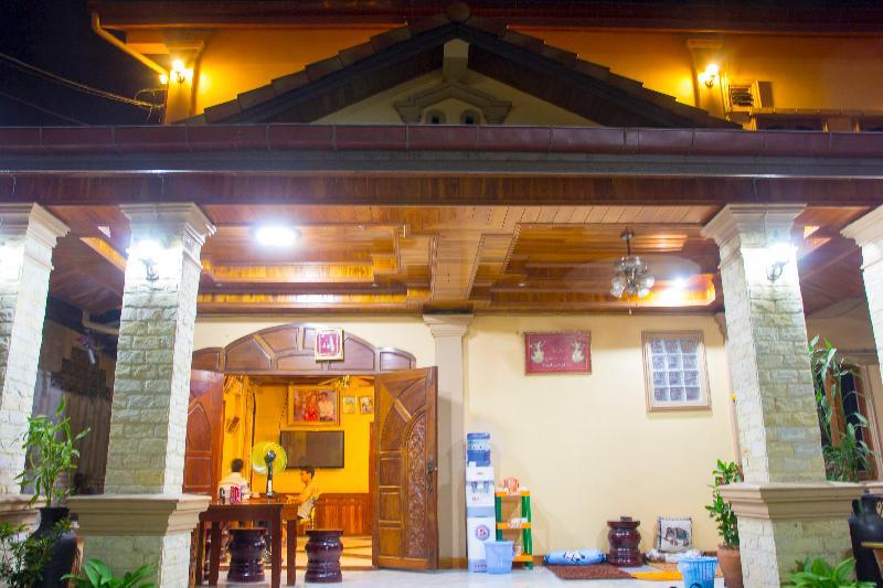 Hello Guesthouse Hostel 