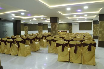 Hotel Mercury Residency Reception Hall