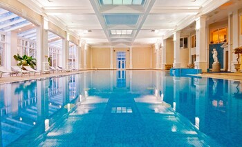 Champneys Henlow Pool