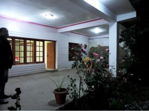 A O Guest House & Home Stay 