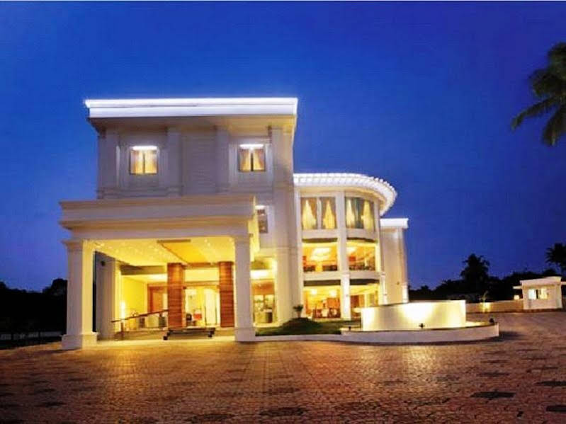 Hotel Wyte Portico 