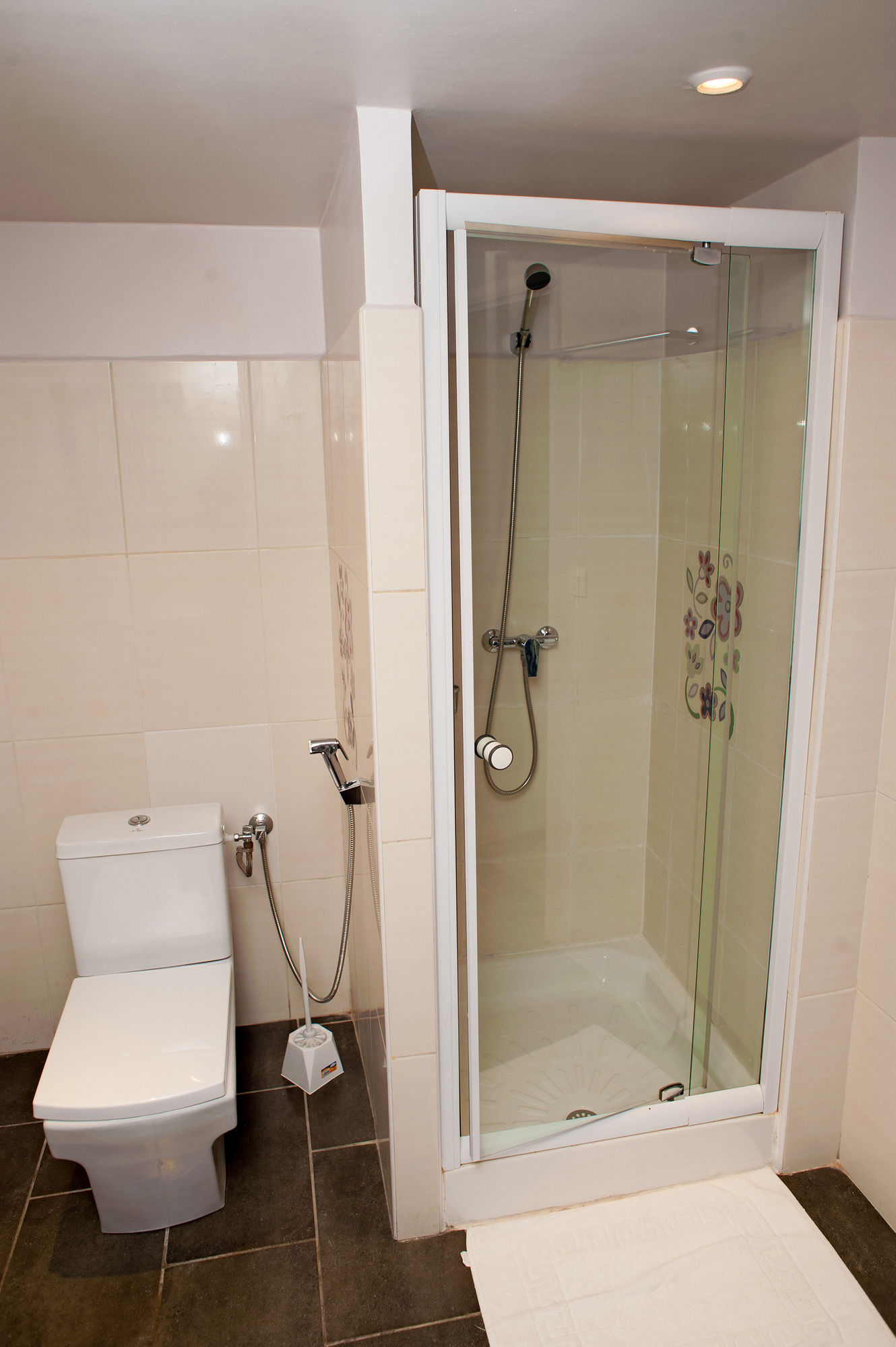 Le Grand Mellis Hôtel & Spa (ل گرند ملیس هôتل و اسپا) 