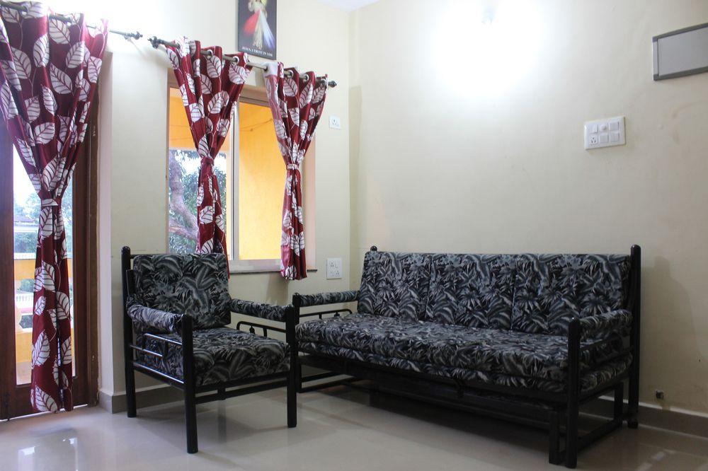 Oyo 9645 1 Bhk Near Curlies Anjuna 