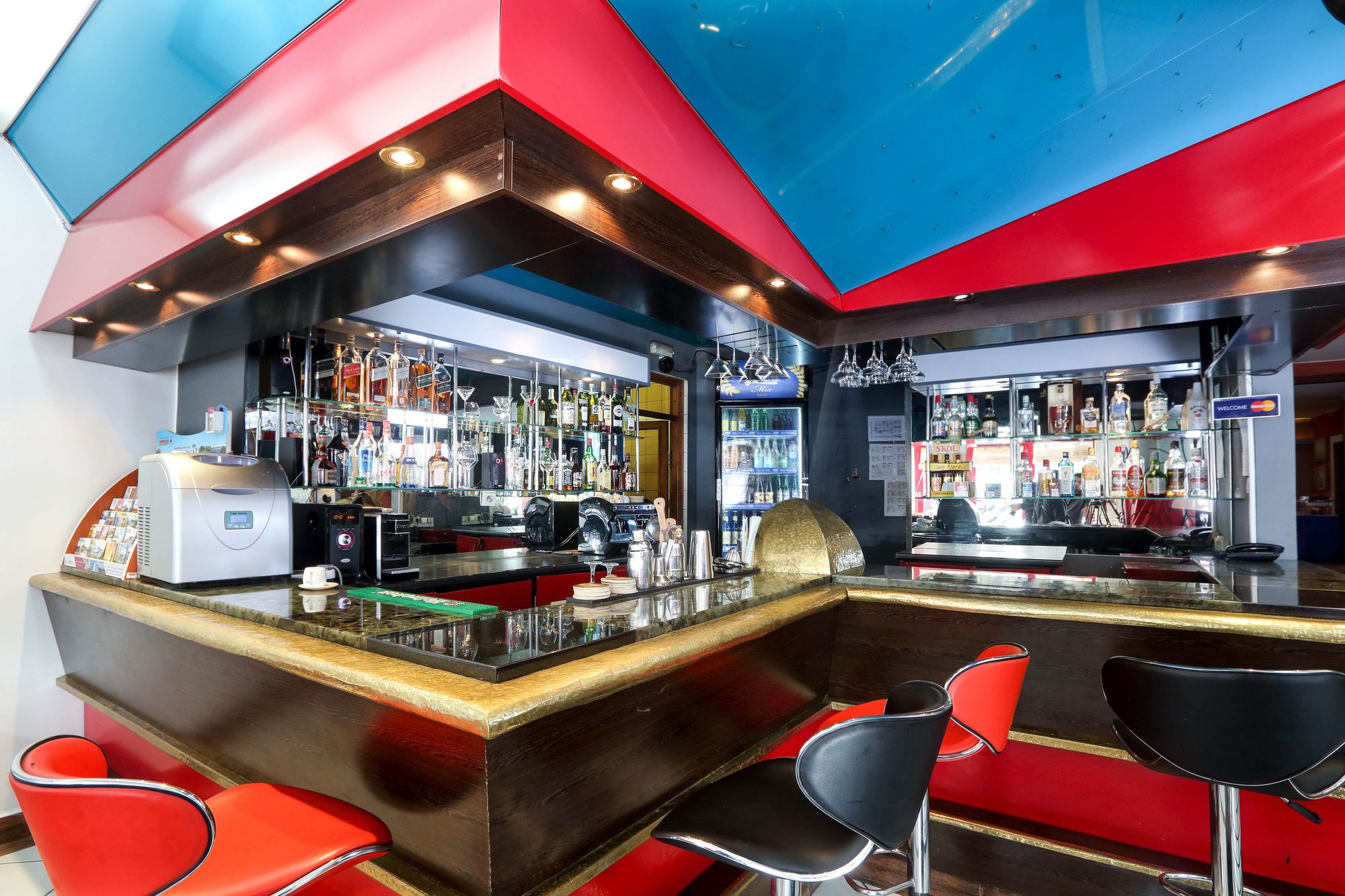 Le Grand Mellis Hôtel & Spa (ل گرند ملیس هôتل و اسپا) 