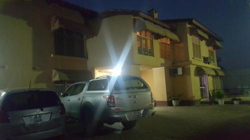 Woodlands Karibu Lodge 