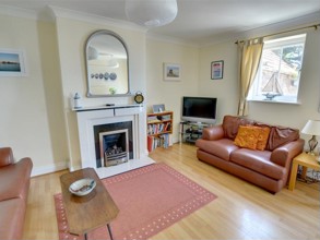 Holiday Home Whitepost (هالیدی هوم ویتپوست) 