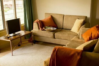 Victoria Apartments Living Room