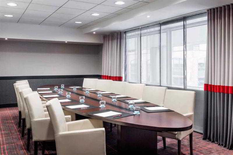 Mercure Paris La Défense Grande Arche Conferences