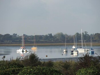 6 Avocet Quay Emsworth 30577 Lake View