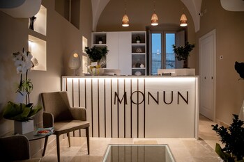 Monun Hotel Spa & Restaurant Reception