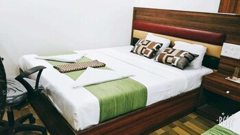 Airport Inn Residency Guestroom