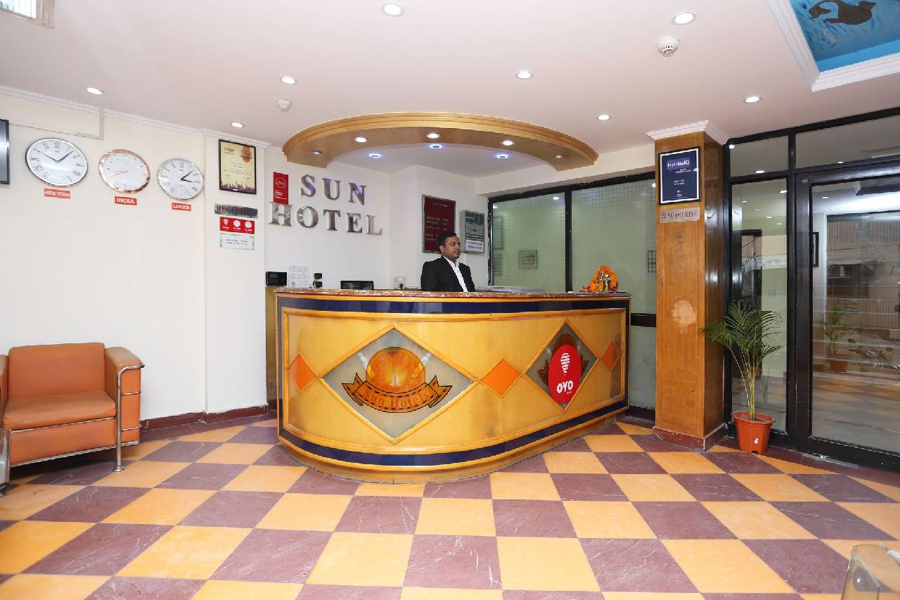 Oyo 10150 Sun Hotel (اویو ۱۰۱۵۰ سان هتل) 