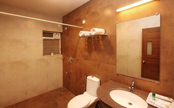 At Home B&b Dona Paula Bathroom