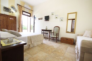 Villa B&b Antiche Macine Del Salento Guestroom