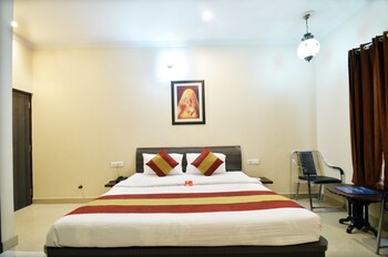 Oyo Rooms 102 Amritsar Railway Station Guestroom