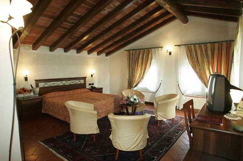 Antico Borgo La Muratella Room