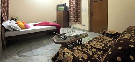 Hotel Rashmi 