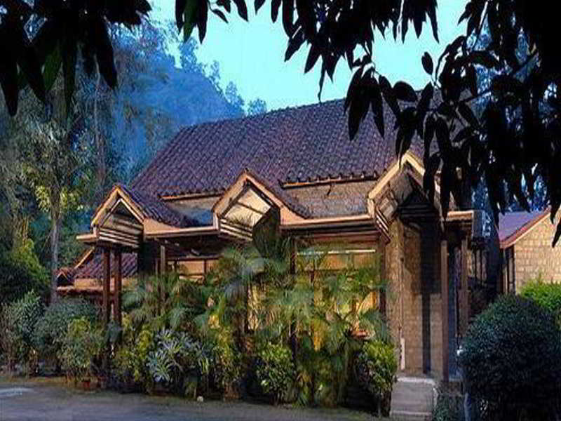 The Hideaway River Lodge General view