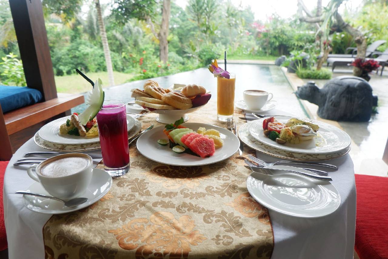 Dwaraka The Royal Villas 