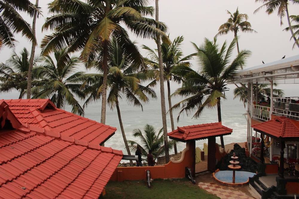 Black Beach Resort Hotel Interior