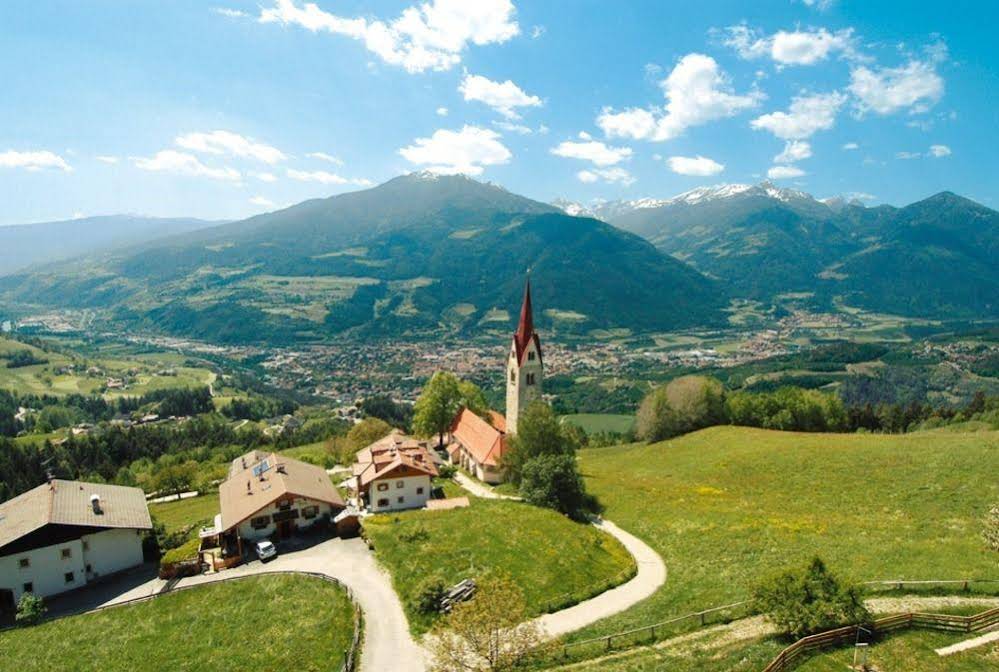 Hotel Fernblick (هتل فرنبلیک) 