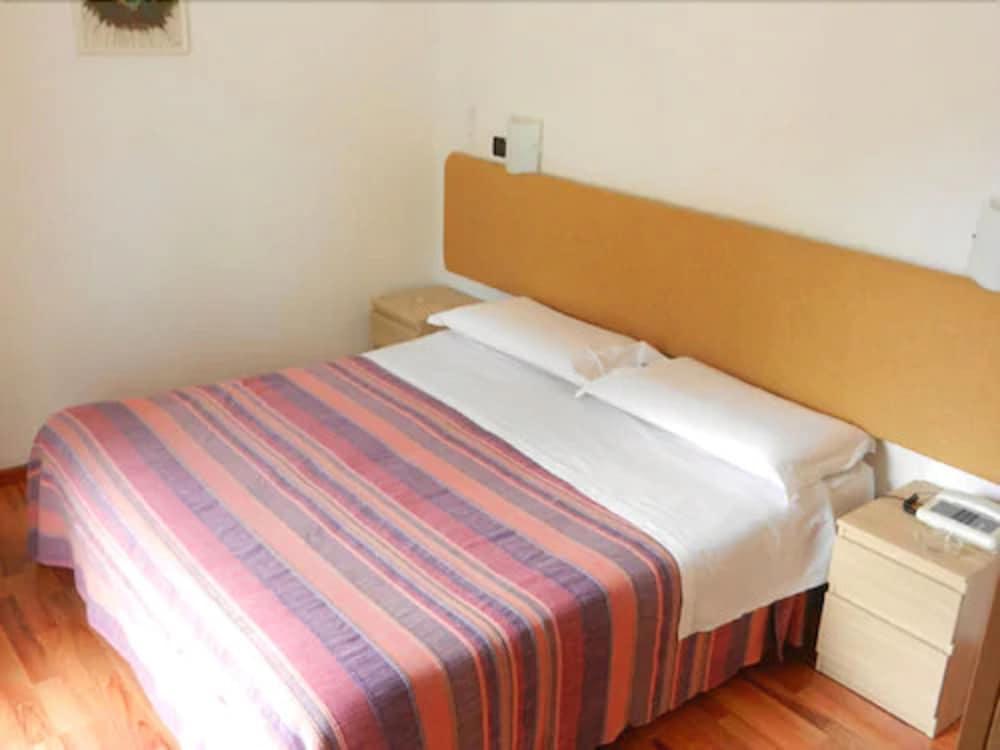 Hotel Paradiso 