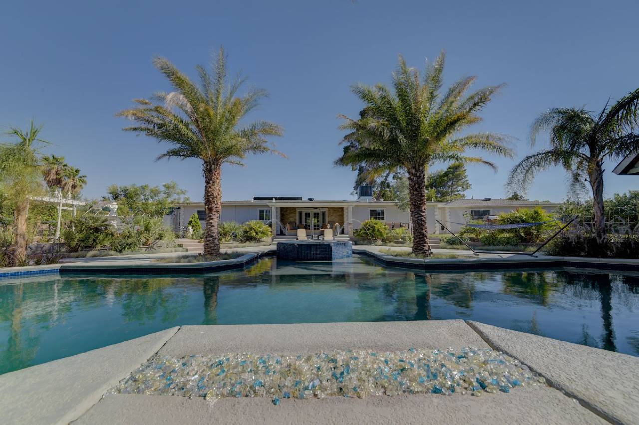 Sanctuary Pond And Pool 