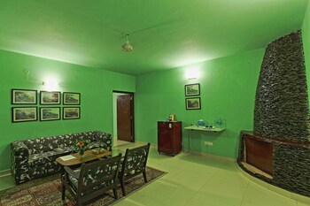 Corbett Riverside Resort 