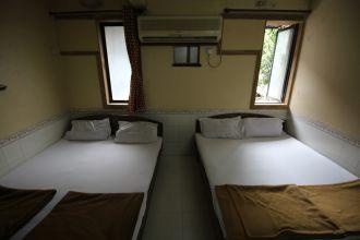 Oyo 19841 Shivar Guest House 