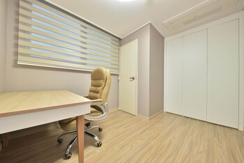 Geoje Jisefo Family Residence Guestroom