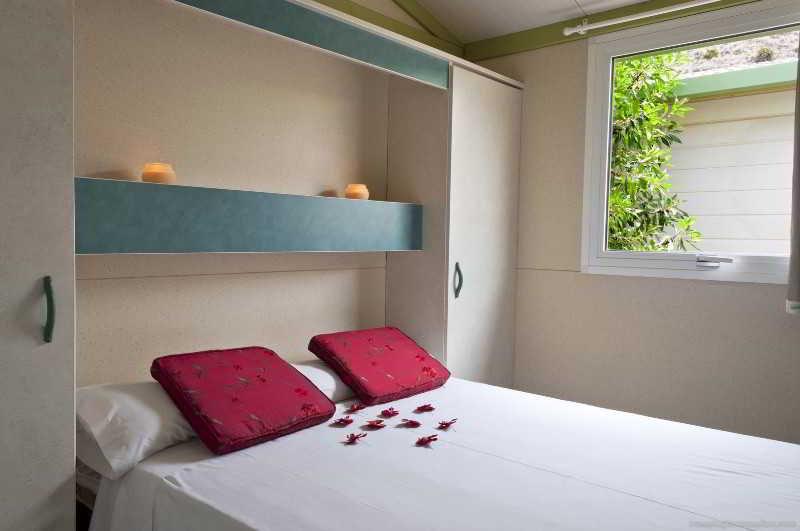 Camping Los Escullos San Jose Room