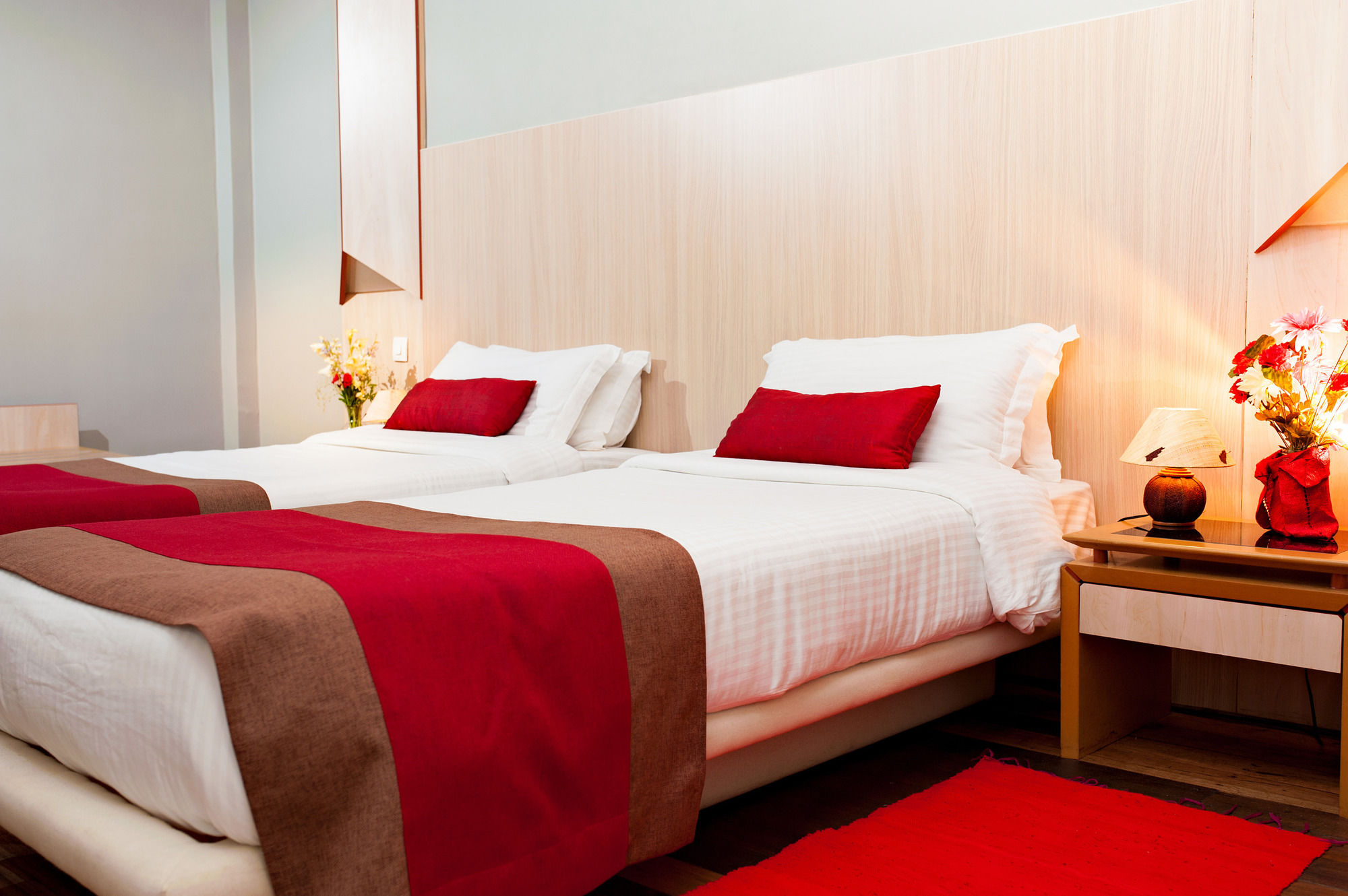 Le Grand Mellis Hôtel & Spa (ل گرند ملیس هôتل و اسپا) 