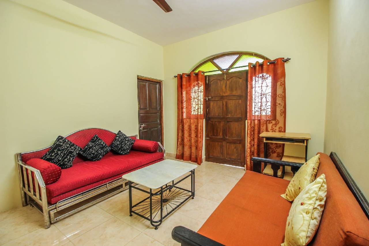 Oyo Home 10203 Bright 2bhk Anjuna Beach 