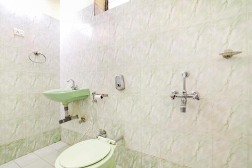 1 Br Guest House In Cavelossim Goa By Guesthouser (۱ بر گست هاوس این كاولوسیم گوا بای گوستوسر) 