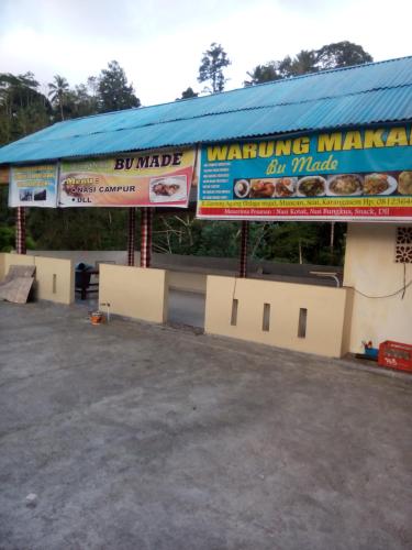 Warung Bu Made 
