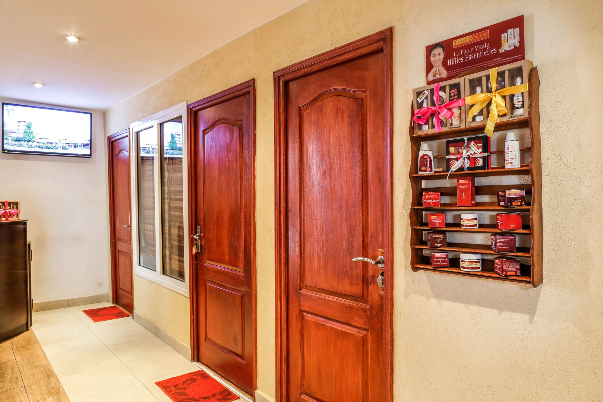 Le Grand Mellis Hôtel & Spa (ل گرند ملیس هôتل و اسپا) 