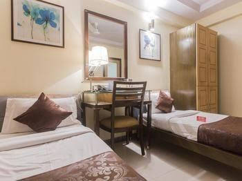 Oyo Rooms Marine Lines 