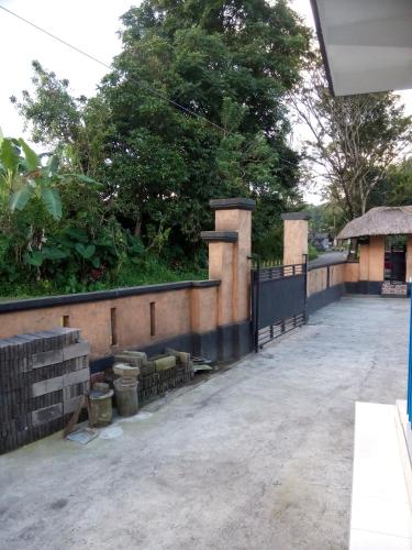 Warung Bu Made 