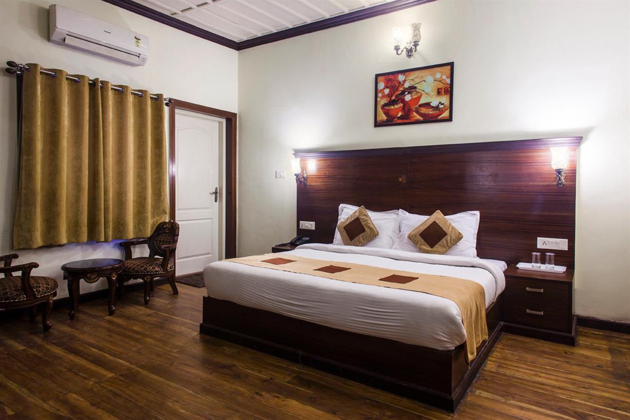 Oyo 11839 Hotel Paradise Mansion 