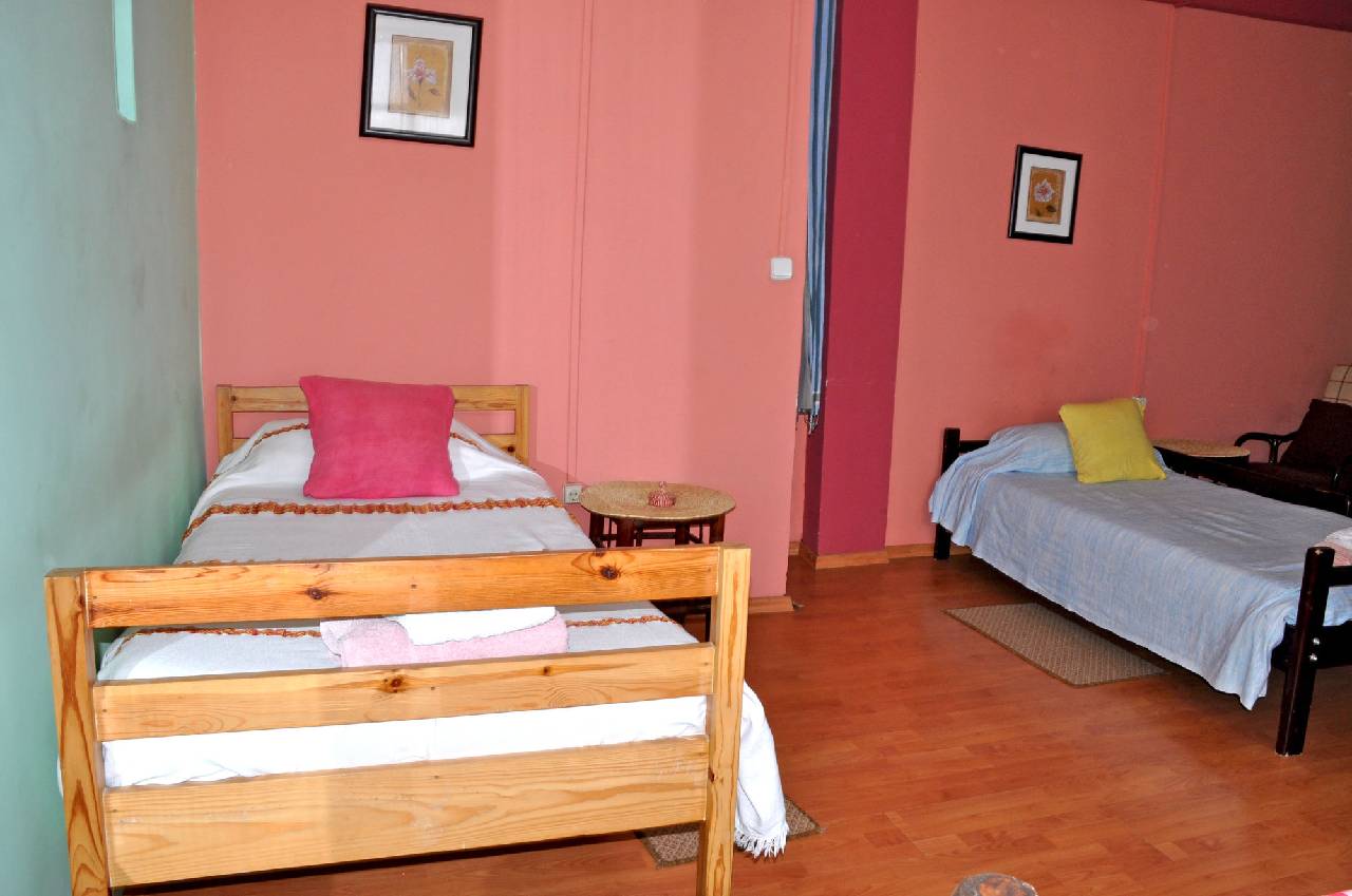 Family Cozy Bed & Breakfast 
