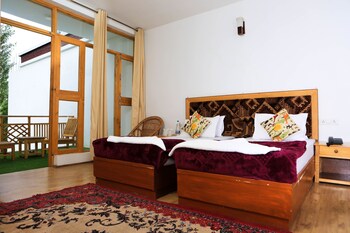 Hunder Resort Guestroom