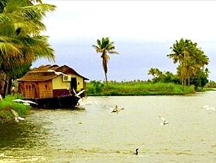Coco Houseboats Kerala 