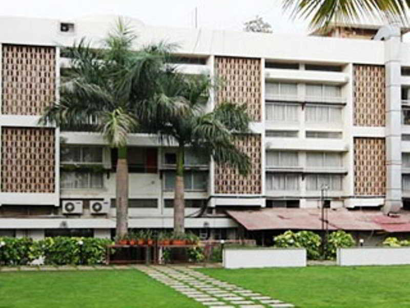 Kamfotel Hotel Nashik (كامفوتل هتل ناشیك) General view